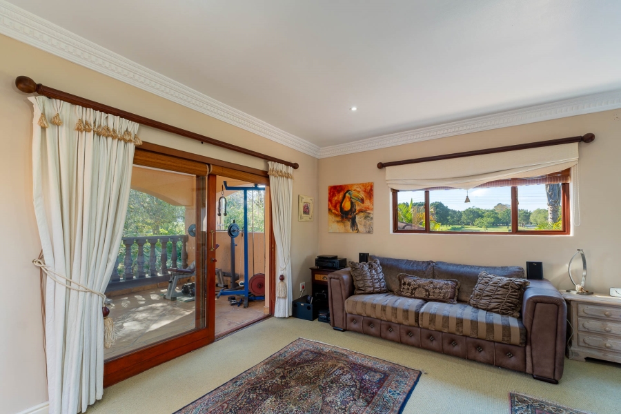 4 Bedroom Property for Sale in Heatherlands Western Cape